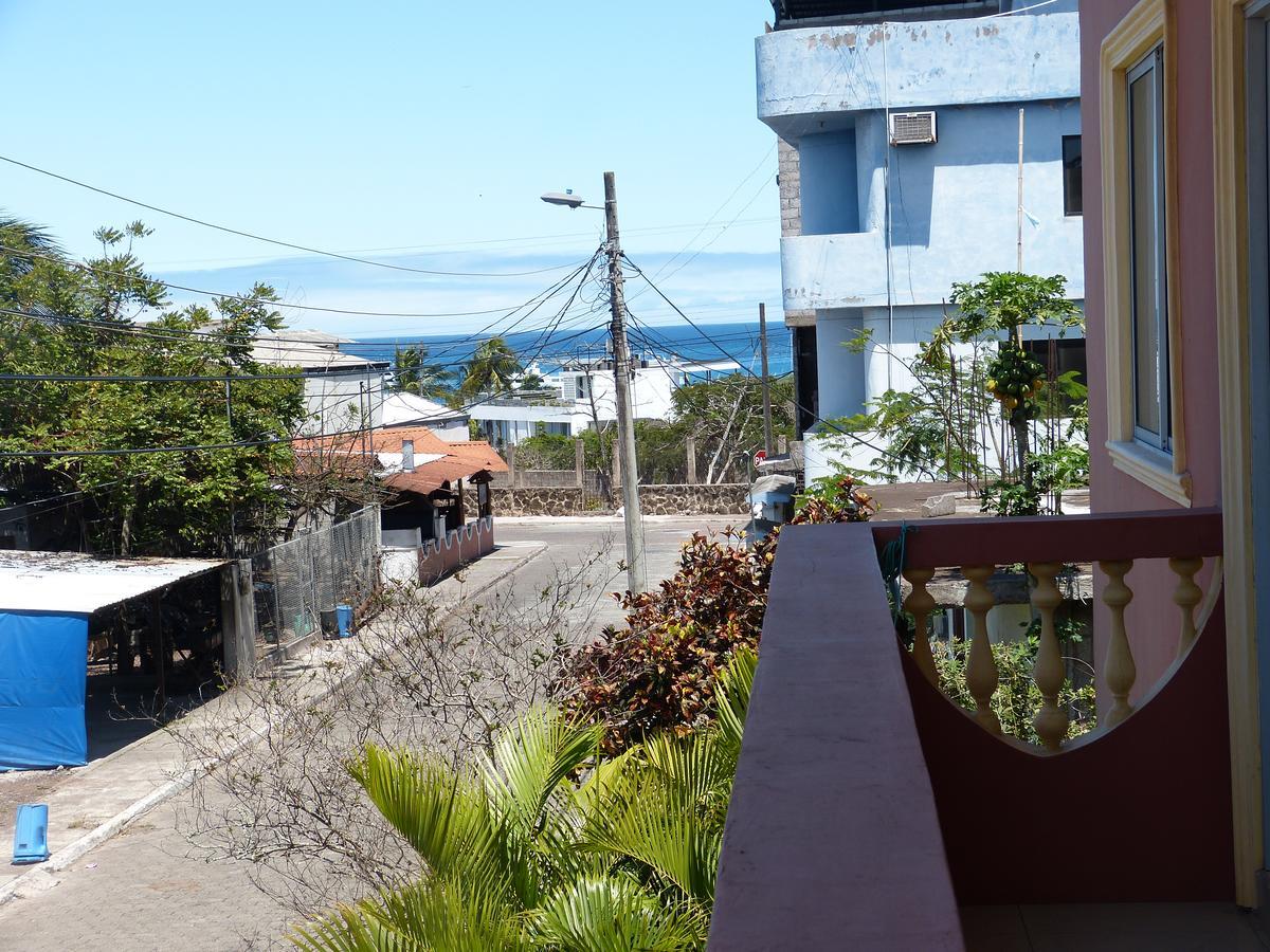 Hostal Terito Puerto Baquerizo Moreno Exteriör bild